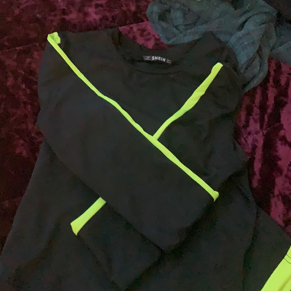 Two piece set